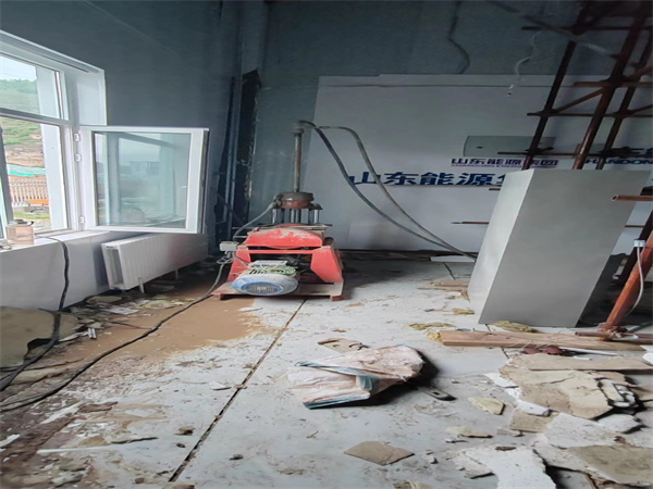 清河地基基础下沉墙体裂缝加固注浆顶升施工